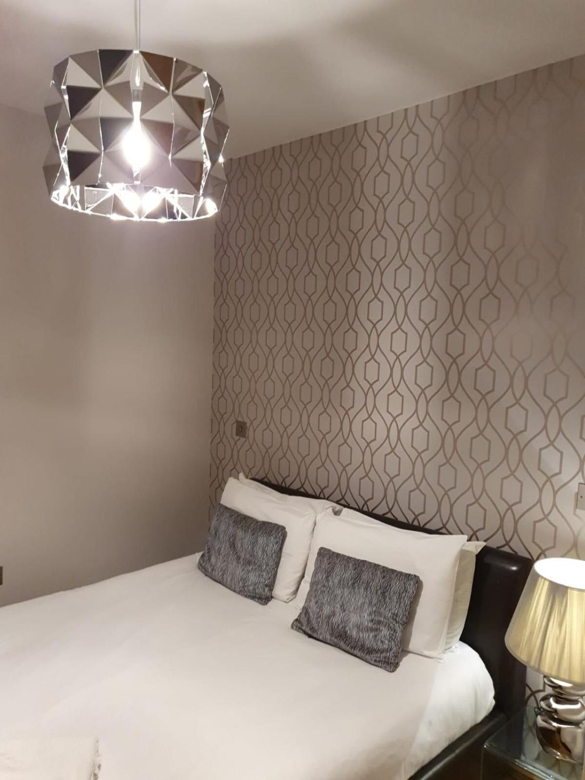Ferienwohnung Contractor Bookers Bookdirect Save 10Percent Liverpool Exterior foto